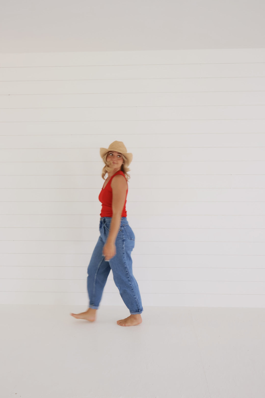Kelsey Scoop Tank
