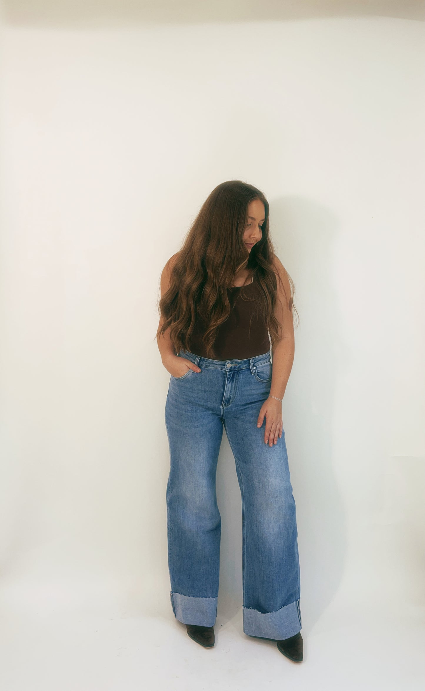 90s Cuffed Straight Jeans