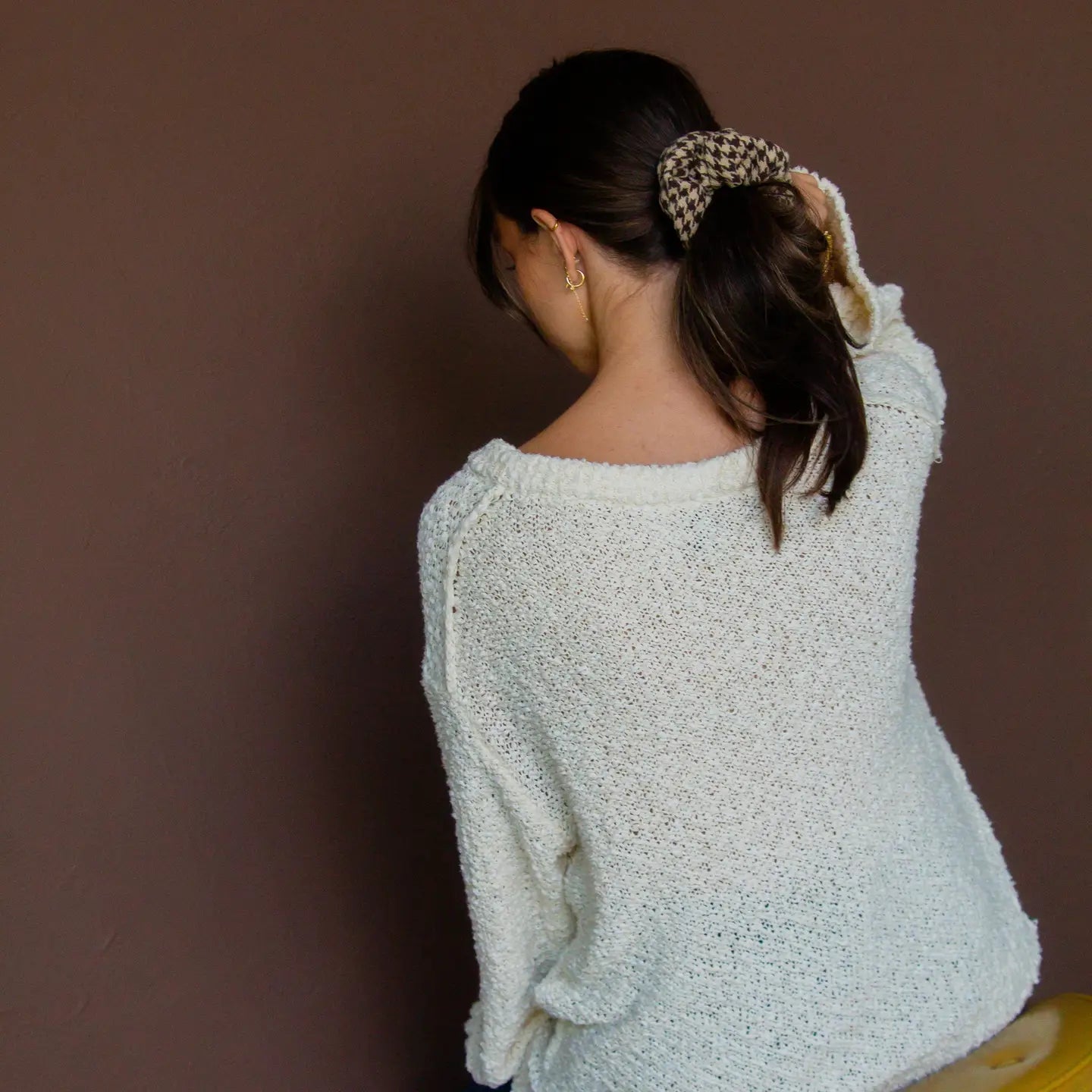 Noah Houndstooth Scrunchie