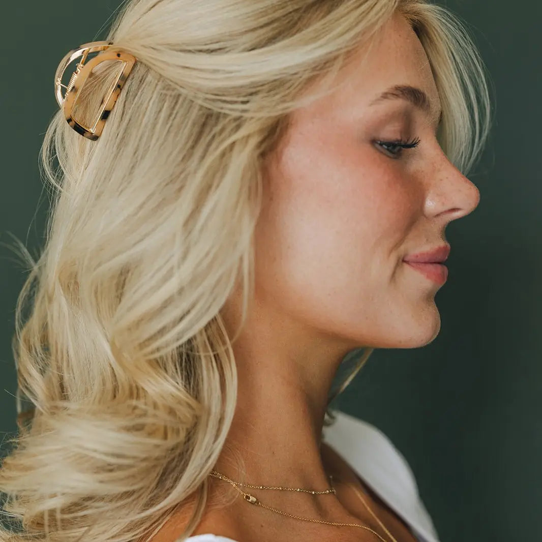 Tortoise Halfmoon Claw Clip